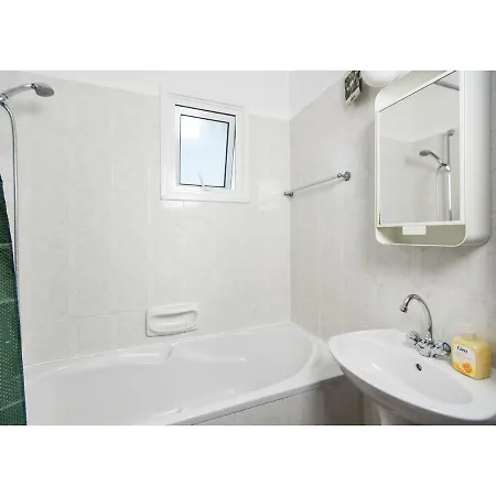 Apartment Holiday Apartment Larnaka